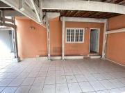 Sobrado com 2 dormitórios à venda, 70 m² por R$...