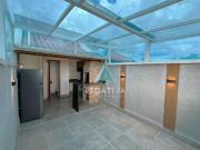 Sobrado com 2 dormitórios à venda, 102 m² por R$...