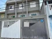 Sobrado com 2 dormitórios à venda, 109 m² por R$...