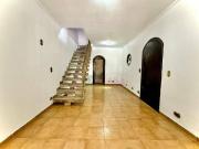 Sobrado com 2 dormitórios à venda, 111 m² por R$...