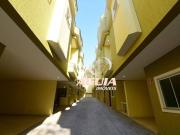 Sobrado com 2 dormitórios à venda, 120 m² por R$...