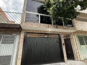 Sobrado com 2 dormitórios à venda, 124 m² por R$...