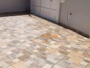 Sobrado com 2 dormitórios à venda, 125 m² por R$...