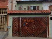Sobrado com 2 dormitórios à venda, 125 m² por R$...