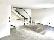 Sobrado com 2 dormitórios à venda, 135 m² por R$...