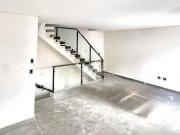 Sobrado com 2 dormitórios à venda, 135 m² por R$...