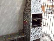 Sobrado com 2 dormitórios à venda, 160 m² por R$...