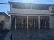 Sobrado com 2 dormitórios à venda, 200 m² por R$...