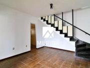 Sobrado com 2 dormitórios à venda, 200 m² por R$...