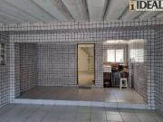 Sobrado com 2 dormitórios à venda, 209 m² por R$...