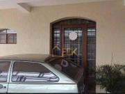 Sobrado com 2 dormitórios à venda, 250 m² por R$...