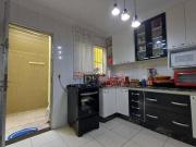 Sobrado com 2 dormitórios à venda, 52 m² por R$...