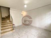 Sobrado com 2 dormitórios à venda, 60 m² por R$...