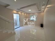 Sobrado com 2 dormitórios à venda, 60 m² por R$...