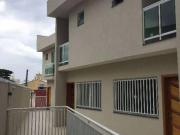 Sobrado com 2 dormitórios à venda, 63 m² por R$...