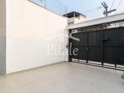 Sobrado com 2 dormitórios à venda, 64 m² por R$...