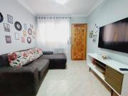 Sobrado com 2 dormitórios à venda, 65 m² por R$...