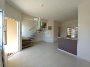 Sobrado com 2 dormitórios à venda, 65 m² por R$...