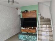 Sobrado com 2 dormitórios à venda, 65 m² por R$...