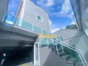 Sobrado com 2 dormitórios à venda, 67 m² por R$...