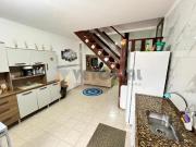 Sobrado com 2 dormitórios à venda, 69 m² por R$...