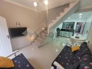 Sobrado com 2 dormitórios à venda, 69 m² por R$...