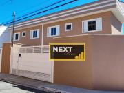 Sobrado com 2 dormitórios à venda, 72 m² por R$...