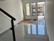 Sobrado com 2 dormitórios à venda, 75 m² por R$...