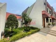 Sobrado com 2 dormitórios à venda, 76 m² por R$...