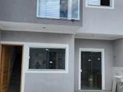 Sobrado com 2 dormitórios à venda, 78 m² por R$...