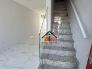 Sobrado com 2 dormitórios à venda, 80 m² por R$ 370 Mil...