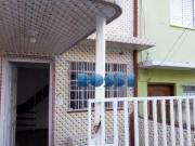 Sobrado com 2 dormitórios à venda, 80 m² por R$...