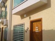 Sobrado com 2 dormitórios à venda, 85 m² por R$...