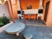 Sobrado com 2 dormitórios à venda, 88 m² por R$ 390.000...