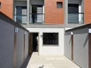 Sobrado com 2 dormitórios à venda, 95 m² por R$...