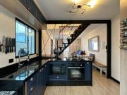 Sobrado com 2 dormitórios à venda, em condomínio... Sobrado com 2 dormitórios à venda, em condomínio...