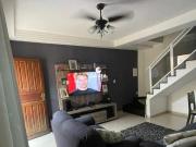 Sobrado com 2 dormitórios em São Vicente