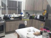 Sobrado com 2 dorms, Vila Voturua, São Vicente R$ 270...
