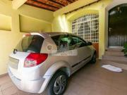 Sobrado com 2 Quartos para Comprar, 133m² Campestre,...