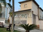 Sobrado com 311m², 4 suítes, 6 banheiros,, 4 vagas,...