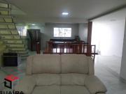 Sobrado com 379 M² de área construída, 264 M² de área de...