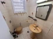 Sobrado com 3 dormitórios para alugar, 310 m² por R$...