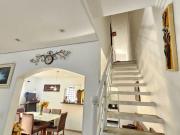 Sobrado com 3 dormitÃ³rios Ã venda, 207 mÂ² por R$...