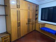 Sobrado com 3 dormitÃ³rios Ã venda, 213 mÂ² por R$...