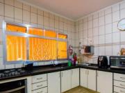 Sobrado com 3 dormitórios, 218 m² venda por R$...