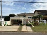 Sobrado com 3 dormitórios à venda, 232 m² por R$...