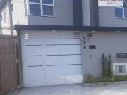 Sobrado com 3 dormitórios à venda, 100 m² por R$...