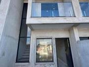 Sobrado com 3 dormitórios à venda, 100 m² por R$...