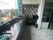 Sobrado com 3 dormitórios à venda, 102 m² por R$...