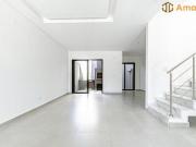 Sobrado com 3 dormitórios à venda, 105 m² por R$...